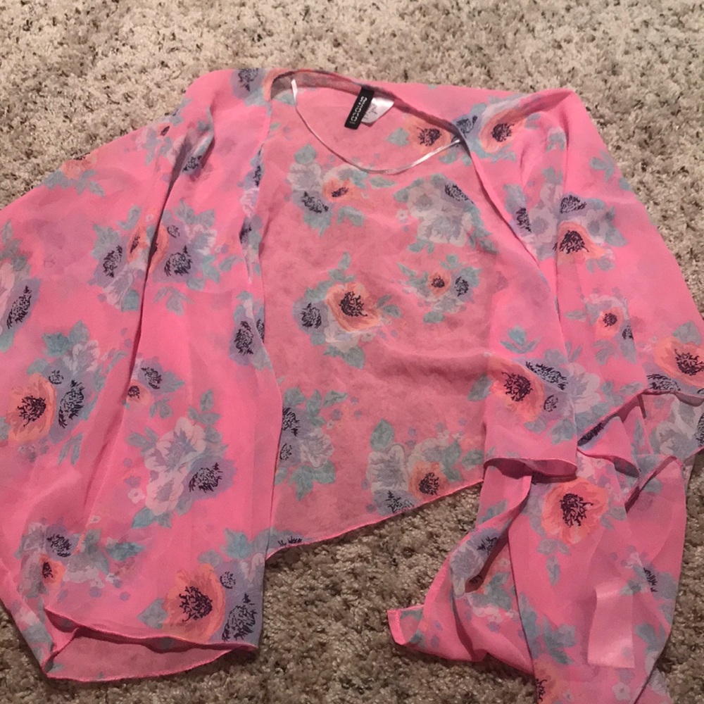 Sheer short sleeved kimono